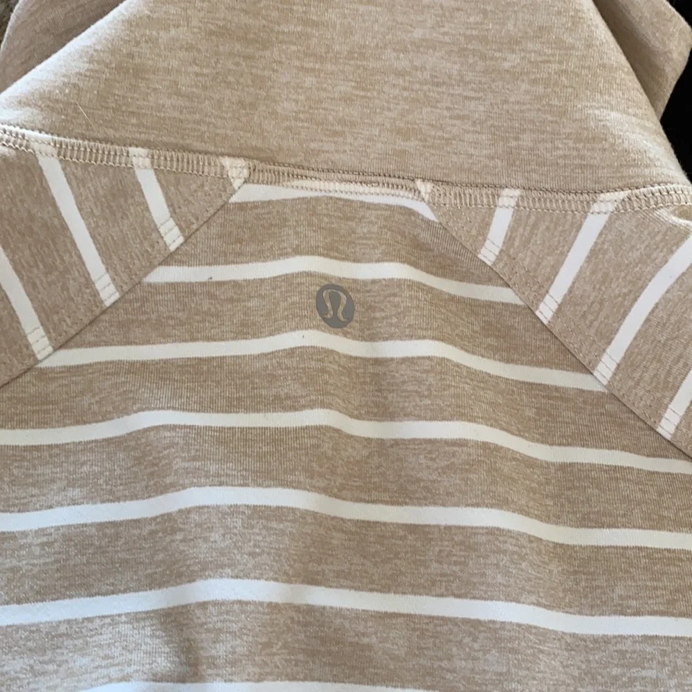 Lululemon long length striped zip up tan white 10 - Picture 5 of 8